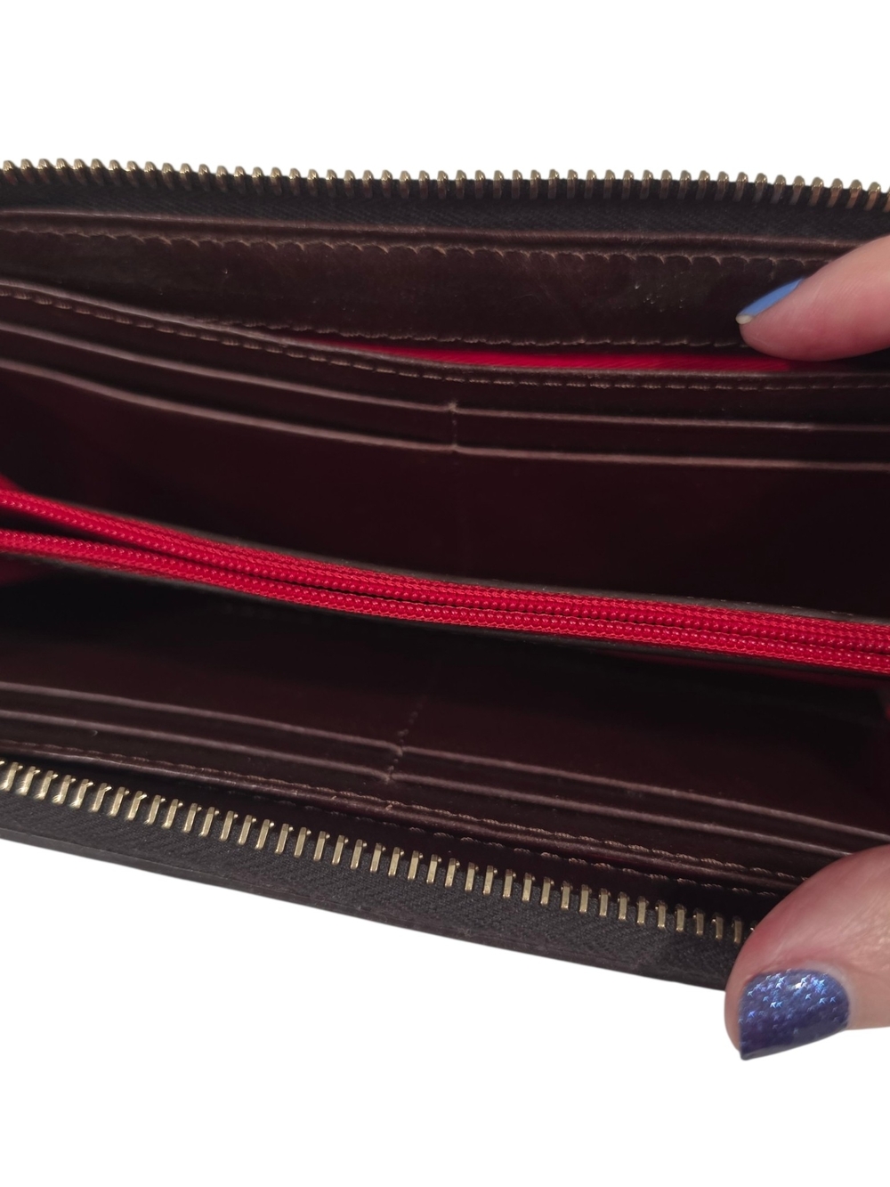 DOONEY & BOURKE CROC-EMBOSSED ZIP WALLET - Picture 8 of 8